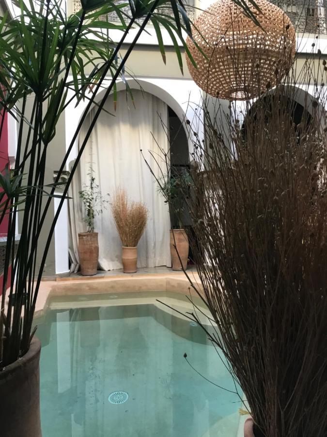 Guest house Loudaya & 4*